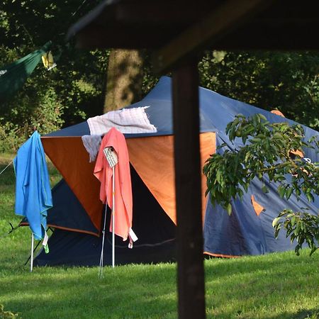 The Tent - Youth Only - Buchung Leider Nur Bis 30 Jahre Moeglich! Munich Exterior photo
